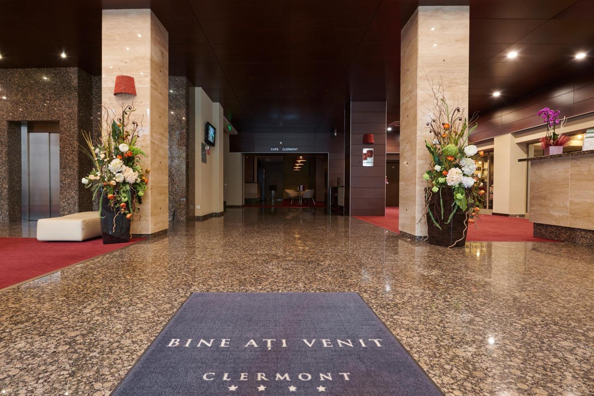 Hotel Clermont Ковасна Экстерьер фото